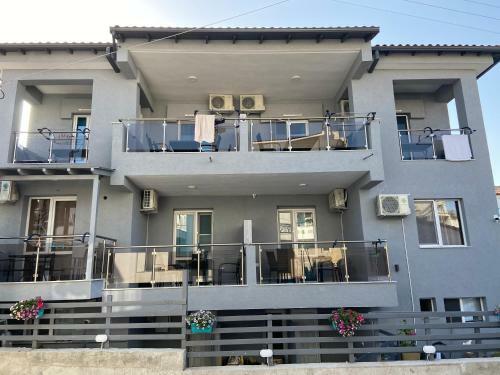 Apartments Miki
