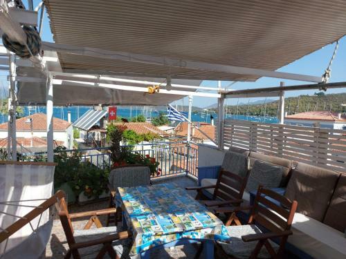 Apartamento Nikos Rooms And Studios