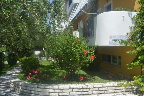 Hostal Eleonas Apartments