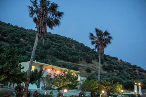 Apartamento Rykinthos Studios