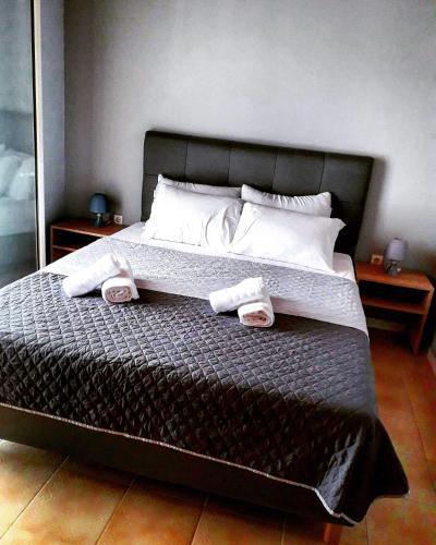 Nikos Psathaki Apartment 3