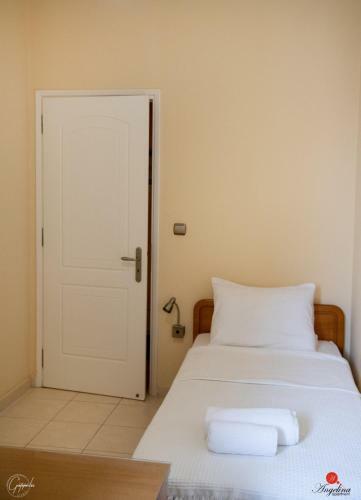 Angelina Apartment