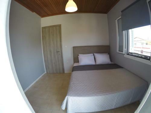 Nikos Psathaki Apartment