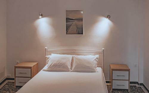 Modern Apartment 1 Minute From Remataki Beach