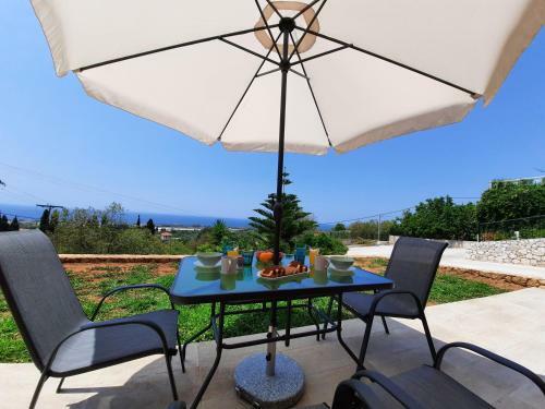 Freesia Grand Sea View Apartment