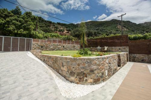 Tzouganos Villa