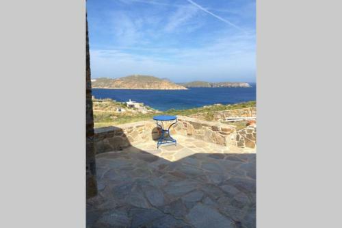 Sea Breeze Serifos