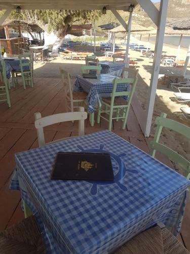 Hotel Isalos Rooms On The Beach