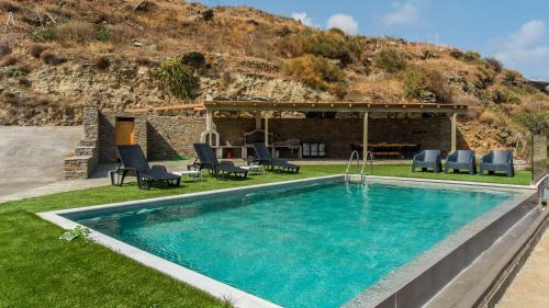 Anastasis Luxury Villa Andros With Heated Pool