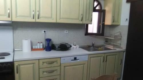 Detached House In Sykia