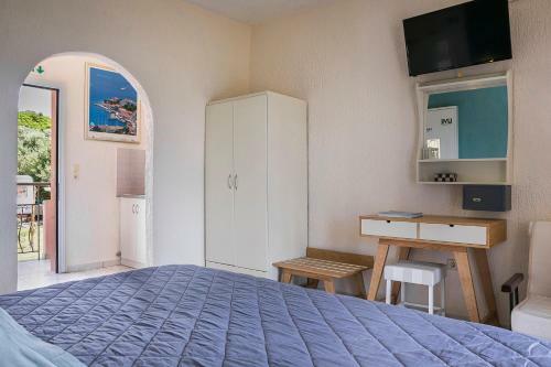 Panorama Fanari Studios And Apartments