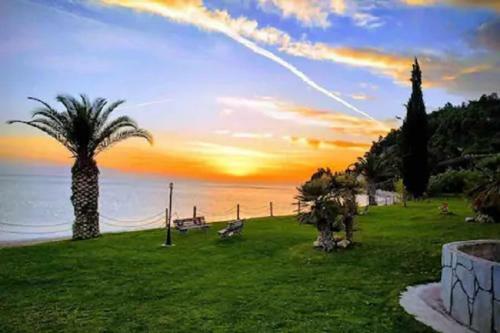 Seafront Family Apartment Poseidon