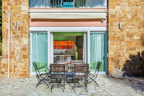 Melita's Sea View Villa