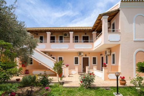Hotel Nikos Pool Apartments - Ground Floor