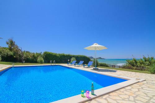 Beachfront Twin Villas