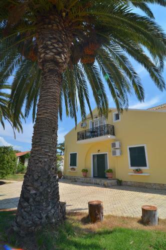 Clio Apartments