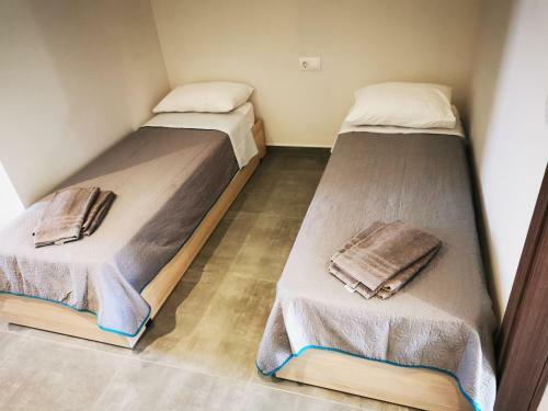 Anemona Beach Apartments