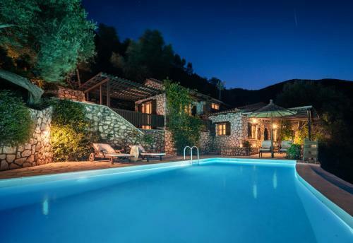 Arriva Villas