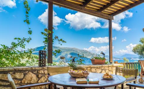 Arriva Villas