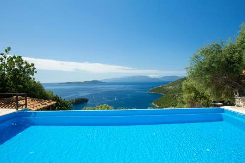 Villa Talia-a 4 Bedroom Villa With Majestic View And Infinity Pool