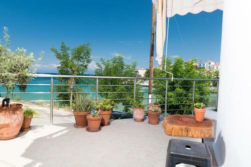 Konstantinou Deluxe Apartments