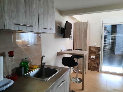 Girni Gold Apartments,petkovi?