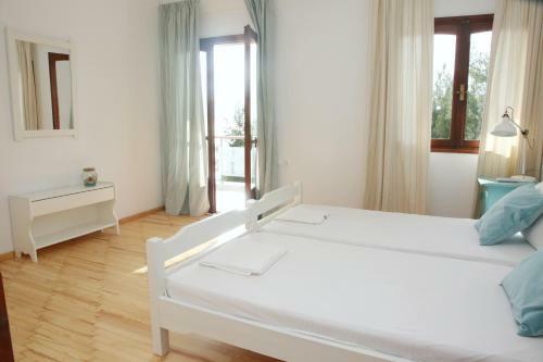 #luxlikehome Siviri Sea View Villa