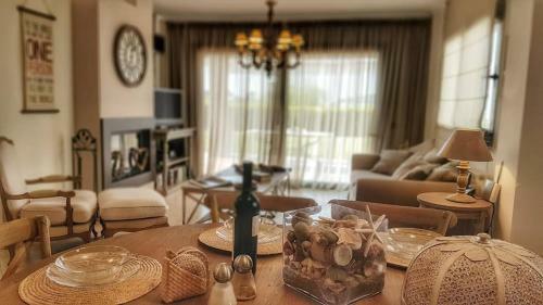 Estia, Cosy & Stylish Villa - Elani