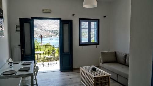 Marina Pedi Apartments