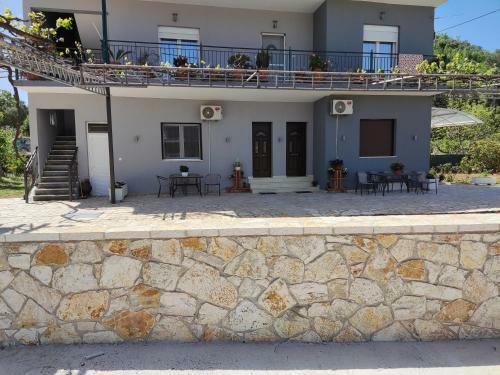 Syvota Apartments