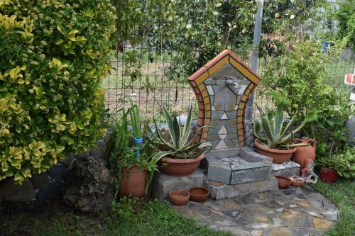Garden's Villa