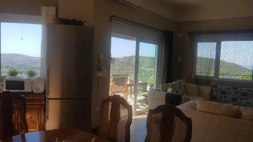 Spacious Retreat (queen Beds) Captivating Mnt View