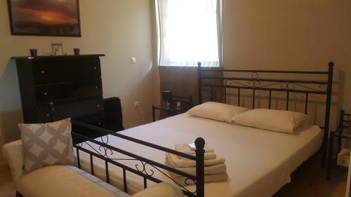 Spacious Retreat (queen Beds) Captivating Mnt View