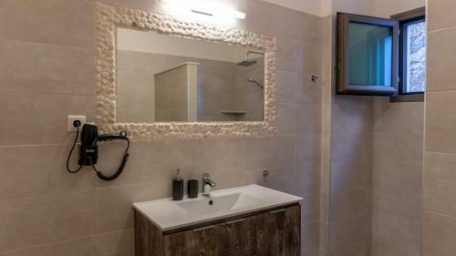 Arhondiko Luxury House