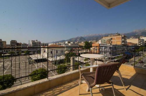 Laconian Collection #stratigo's Apartment#