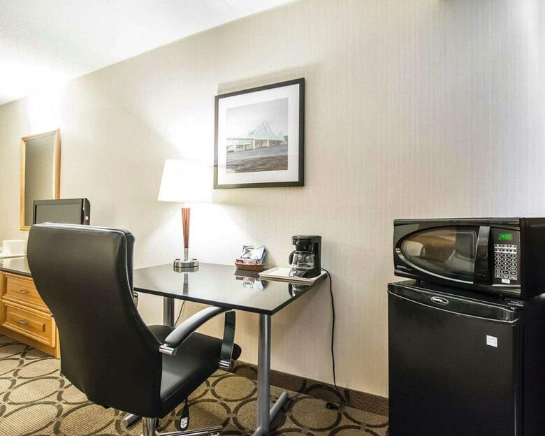 Hotel Comfort Inn