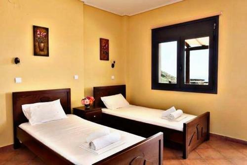 Makronas Apartments
