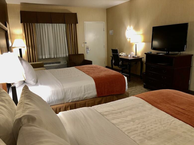 Best Western San Dimas Hotel & Suites