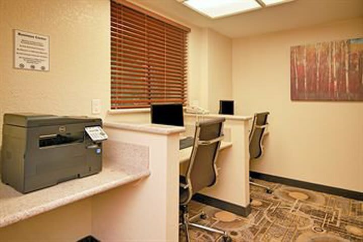 Best Western San Dimas Hotel & Suites
