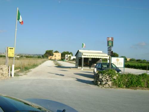 Apartamento Di Fronte L'isola Di Mothya