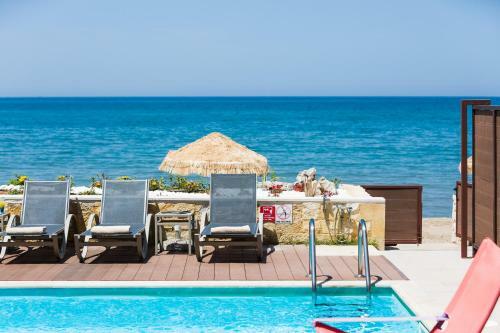 Villa Espera, Luxury Beach Front Residence