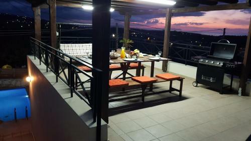 Sharon's Stone Villa