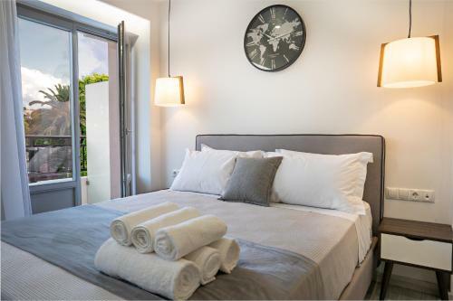White&gray Apartment