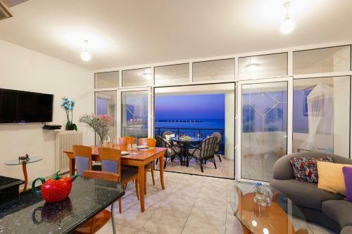 Breathless Sea Apartment