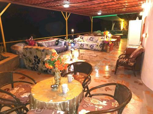 Evli Apartments