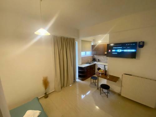 Le Chris Central Apartments