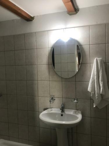 Le Chris Central Apartments