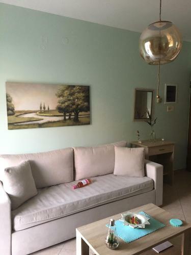 Flower Apartment
