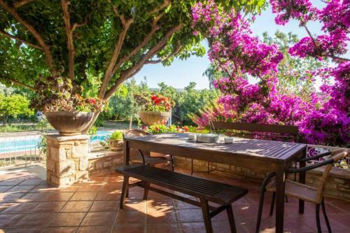 Cretan Stone Built Villa Agapi