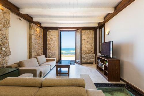 Apartamento Creta Seafront Residences